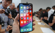 Lô iPhone Xs đầu tiên bắt đầu được vận chuyển tới người dùng
Lô iPhone Xs đầu tiên bắt đầu được vận chuyển tới người dùng